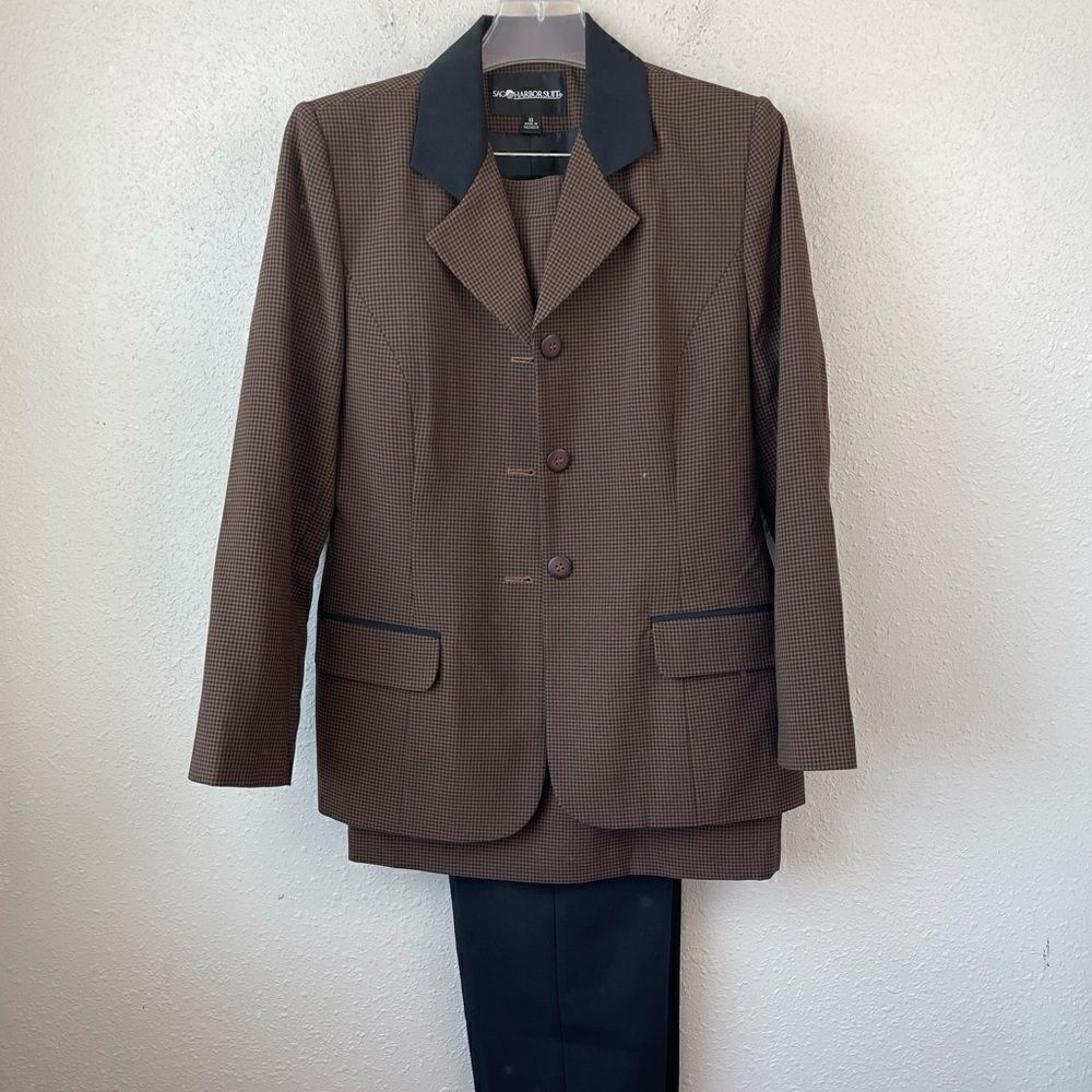 NWT Sag Harbor Suit Three Piece Outfit Size 10 EUC